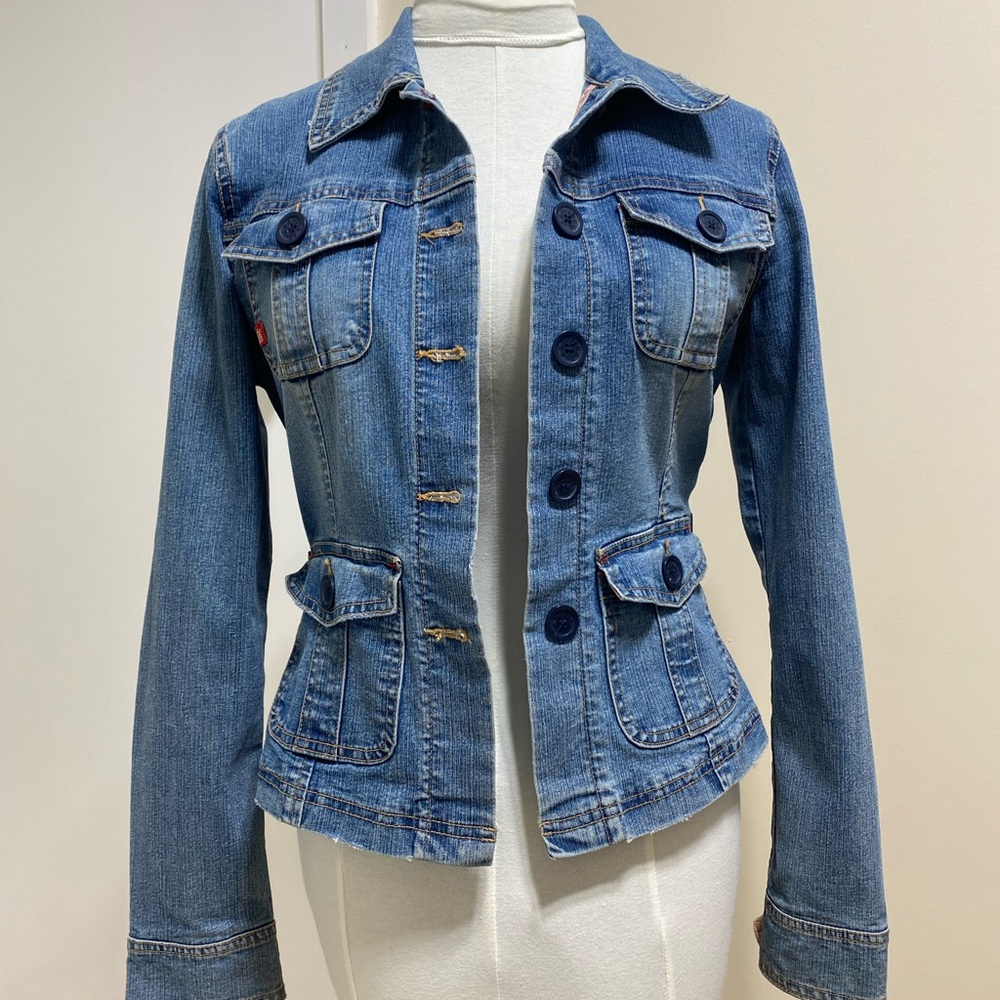 Blue Jean Jacket with Tailored Fit and Waist Detail